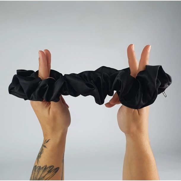 Sort secret scrunchie 